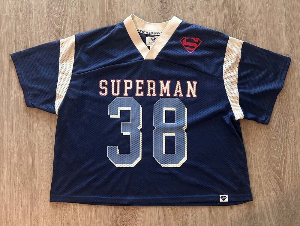 Superman Cropped DC Comics Mesh Jersey Size Large